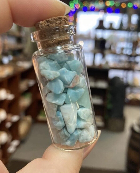 Larimar Chip bottle