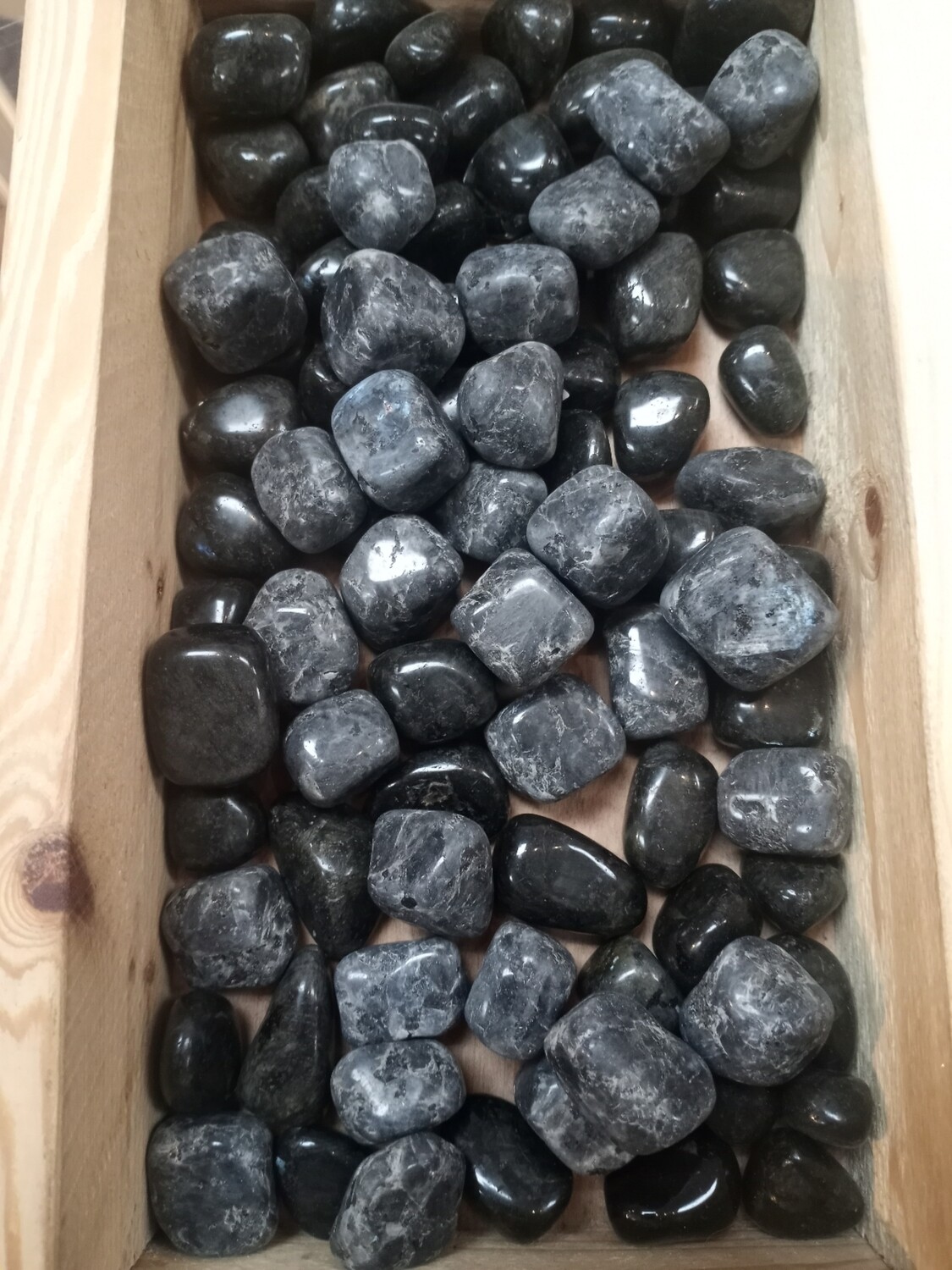 Larvikite (Black Labradorite)