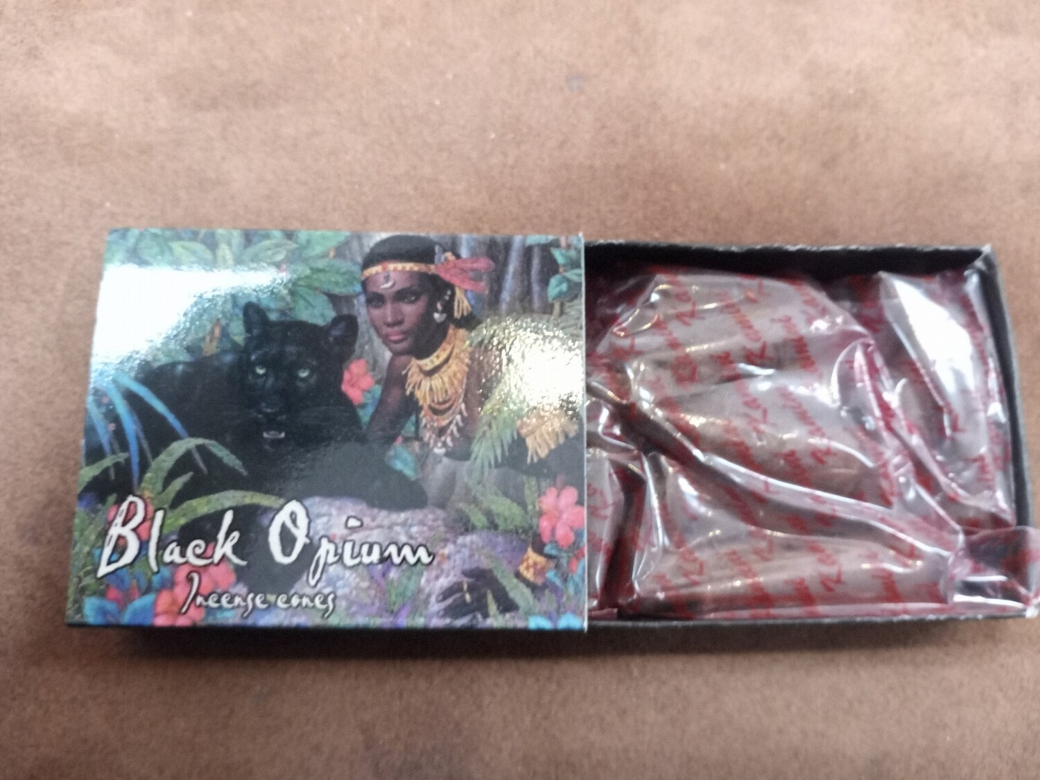 Black opium incense cones - kamini
