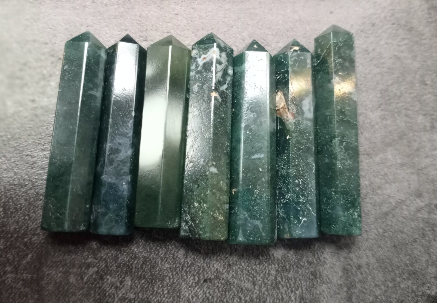 Dark Moss agate