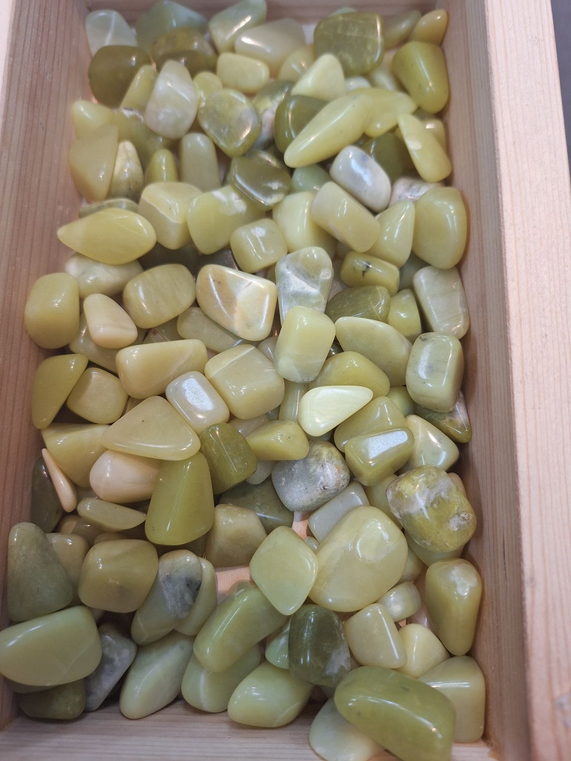 Green Jade (light color)