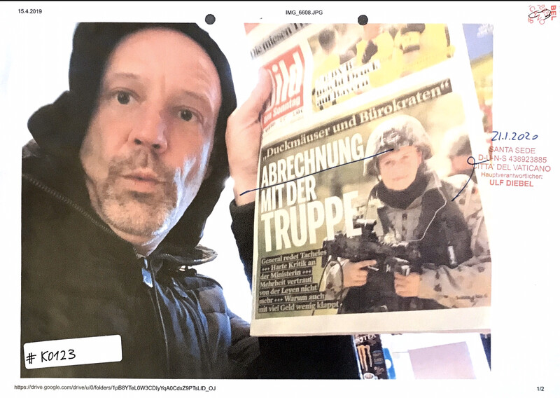 #K0123 l Bild - Druckmäuser und Bürokraten l Abrechnung mit der Truppe