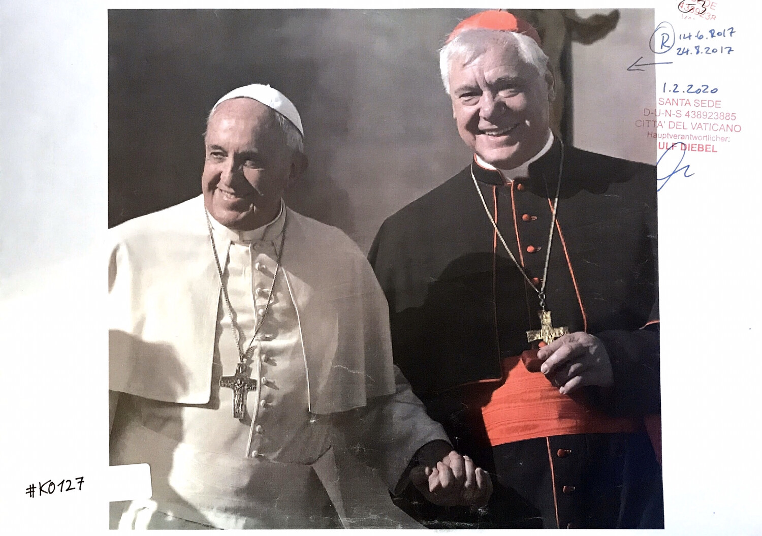 #K0127 l Papst Franziskus und Kardinal Müller
