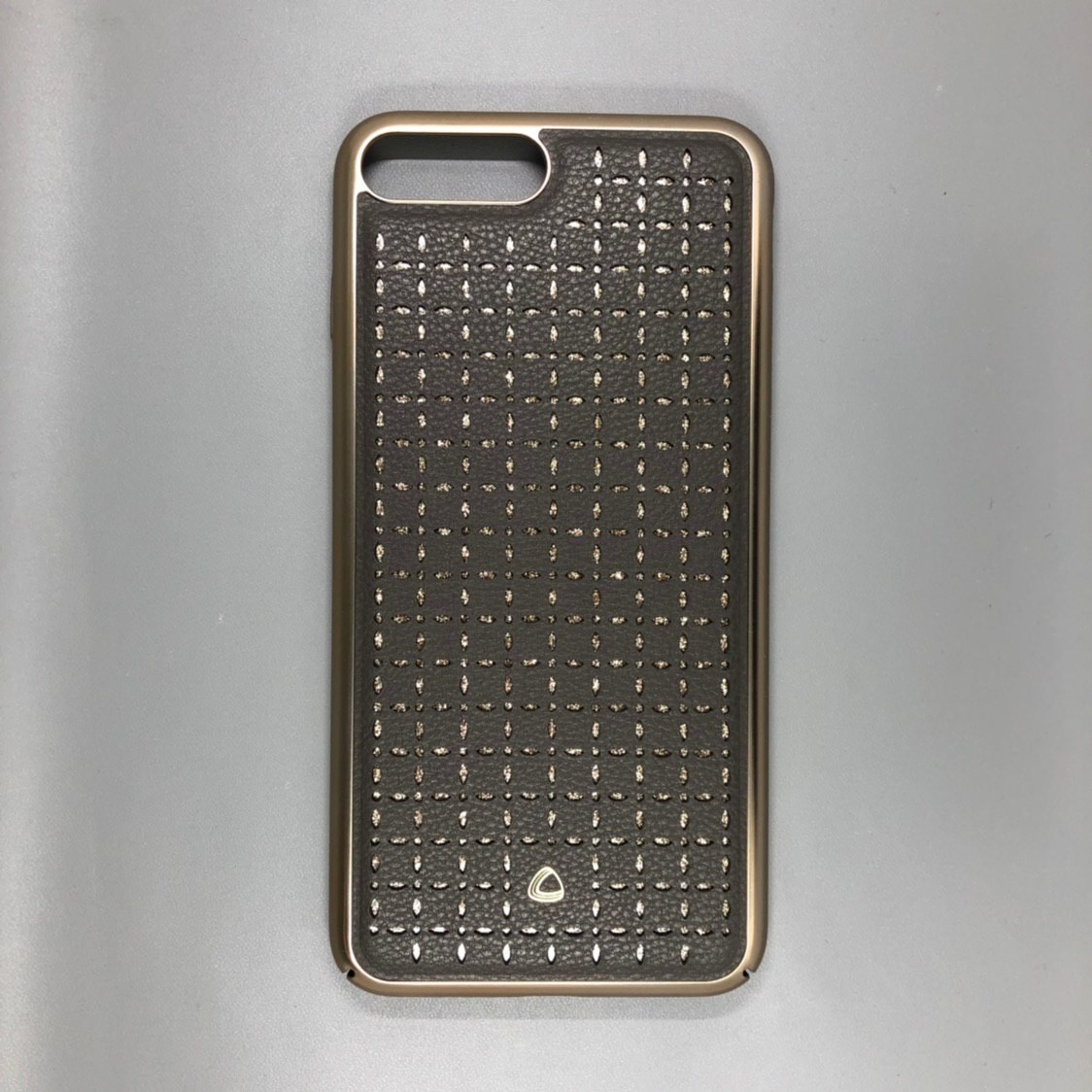 iPhone 7 Plus / 8 Plus OCCA (пластик, коричневый)