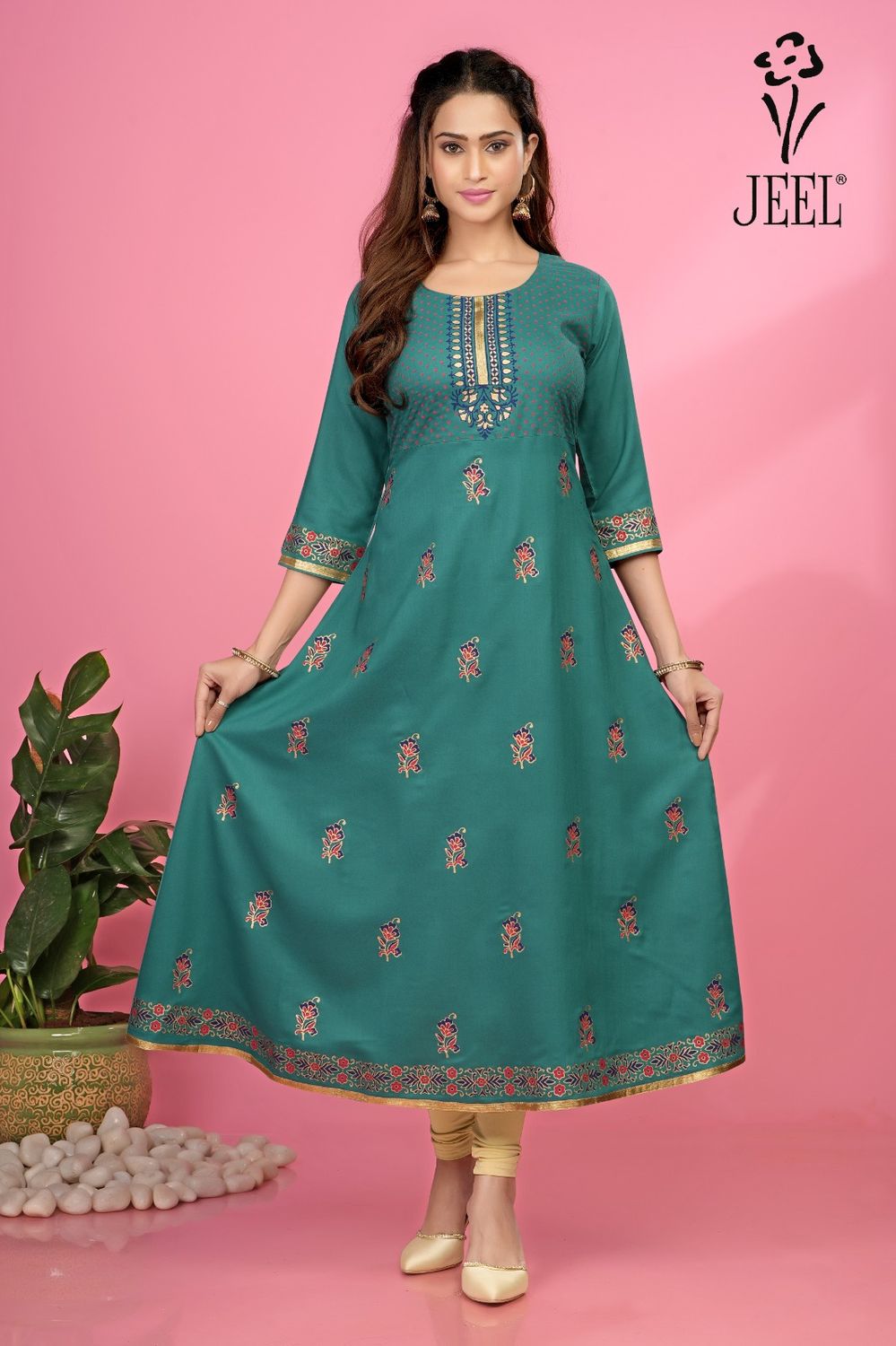 JEEL Cotton Gown
