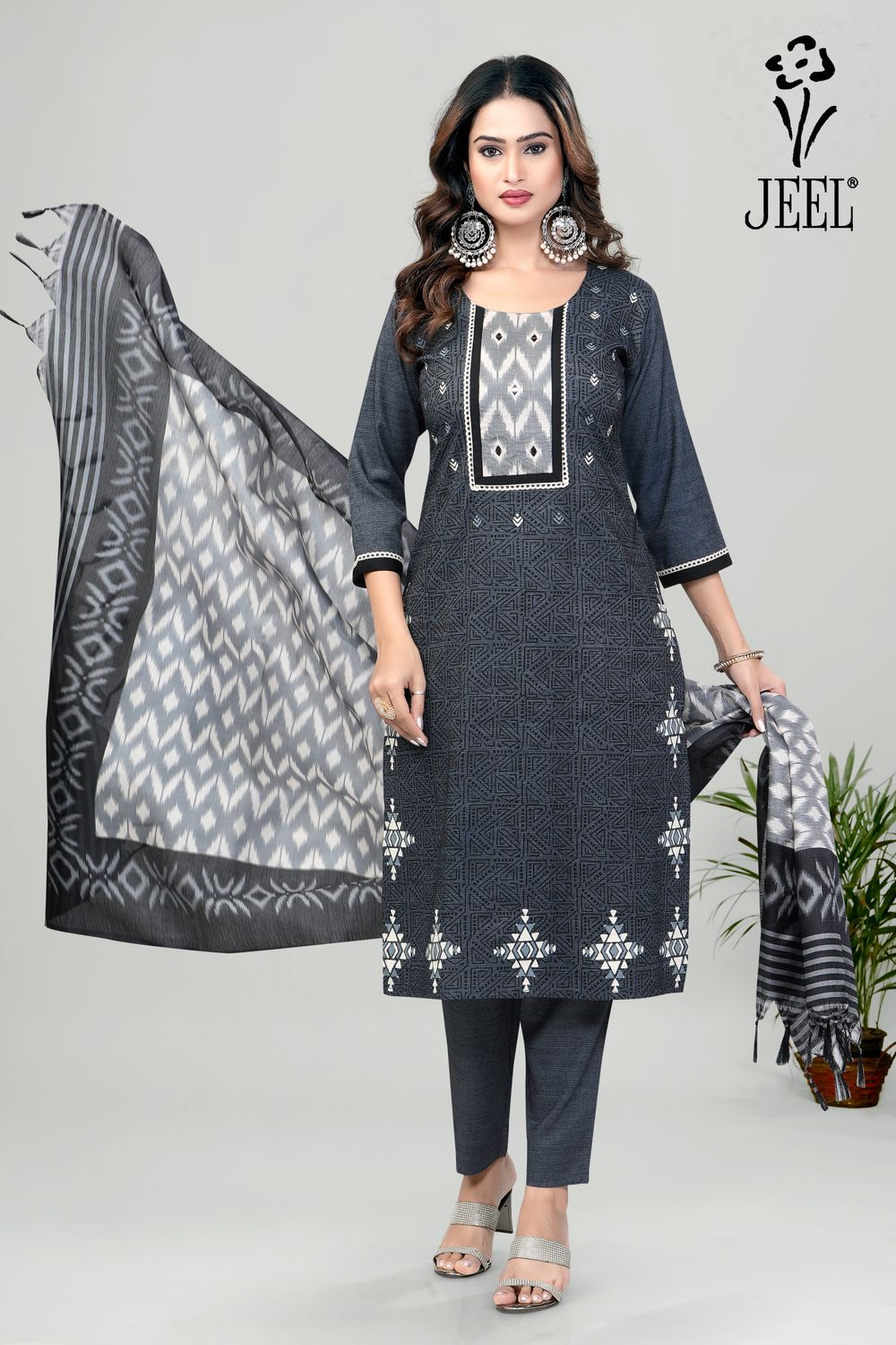 JEEL Punjabi Suit