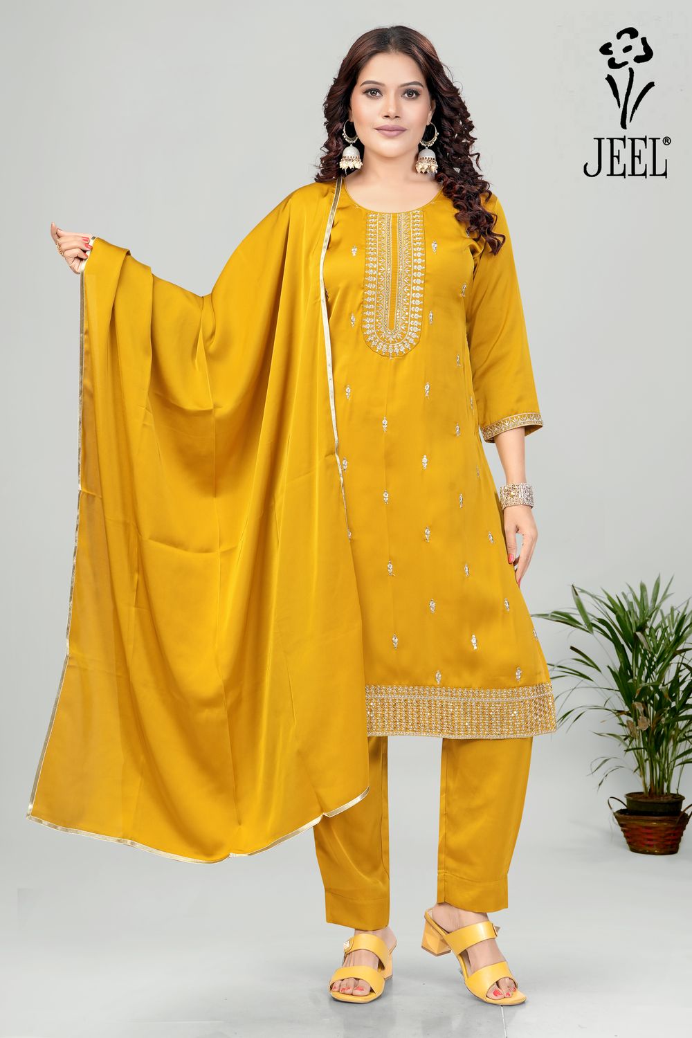 JEEL Punjabi Suit