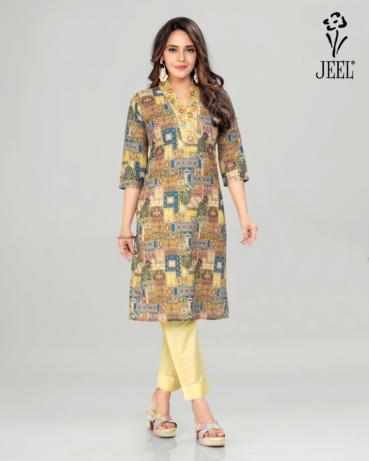 JEEL Kurti &amp; Pant Set - Chikan