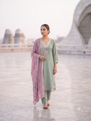 JEEL Punjabi Suit