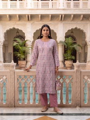 JEEL Kurti &amp; Pant Set - Chikan