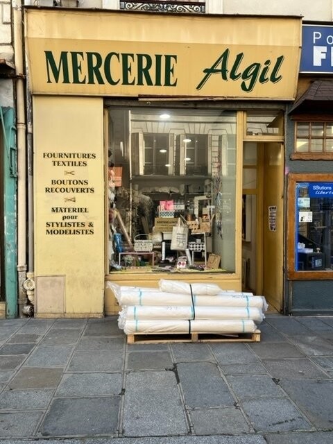 TOILE A PATRON MOYENNE 160 CM