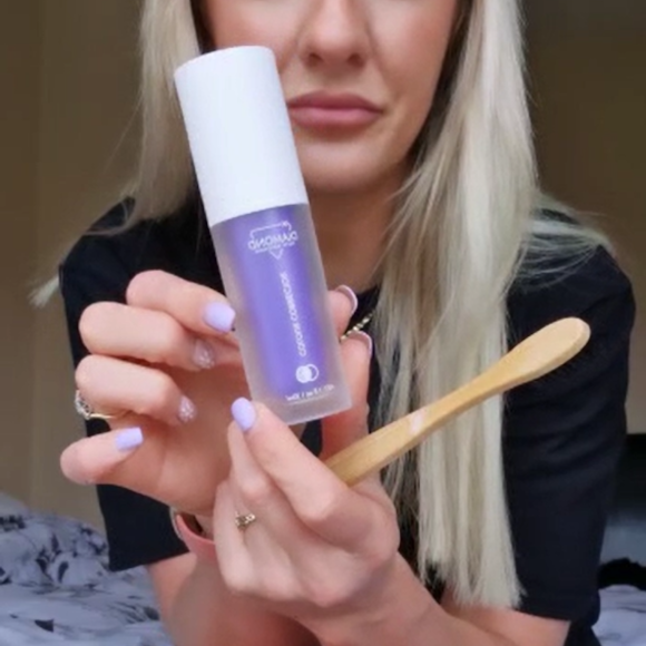 Diamond Colour Corrector - Purple Toothpaste Serum