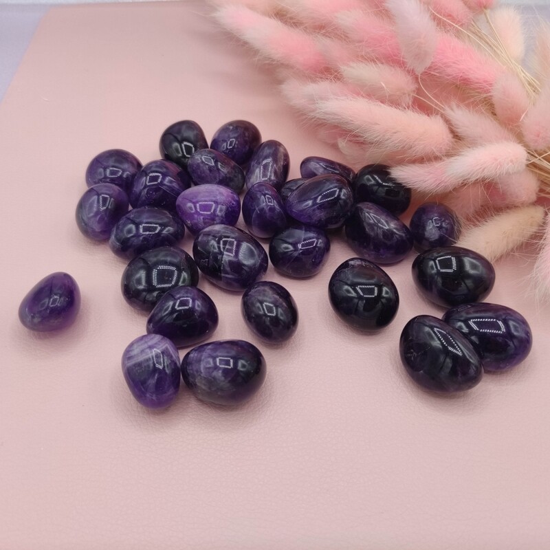 Amethyst dunkel Trommelstein 