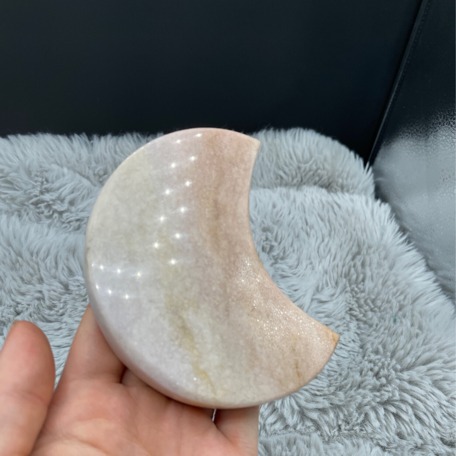 Pink Amethyst Mond