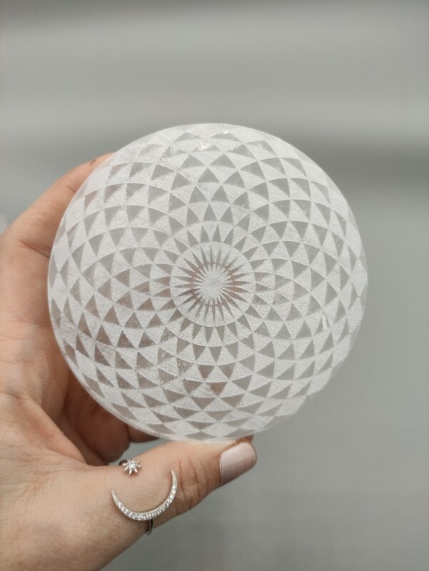 Selenit Platte "Hypnotic Eye"