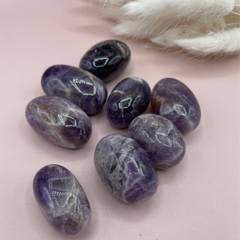Chevron Amethyst, Trommelstein