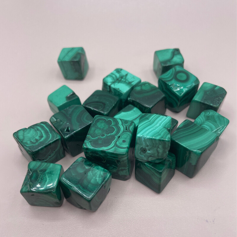 Malachit Würfel 1 -1,5cm
