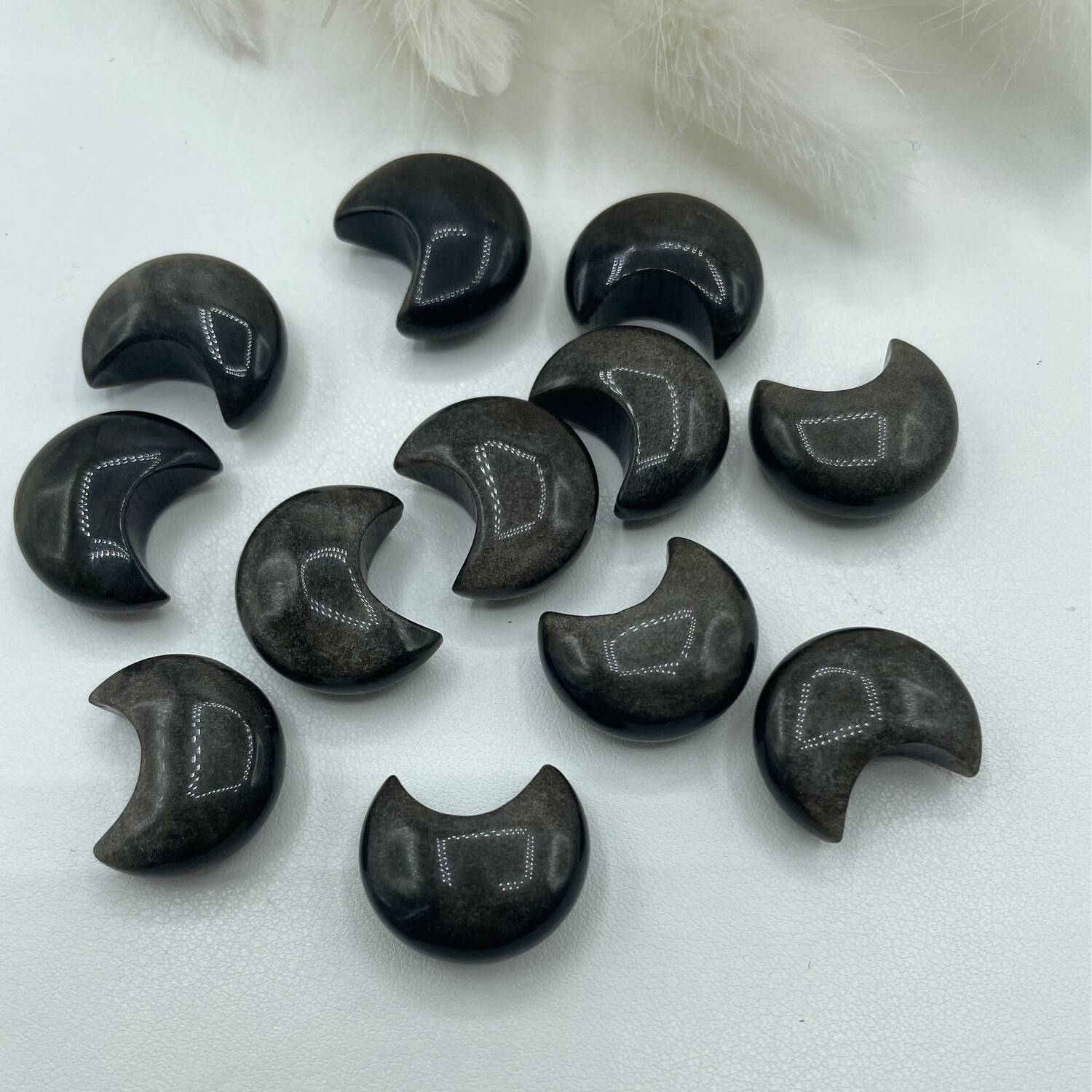 Mond goldener Obsidian