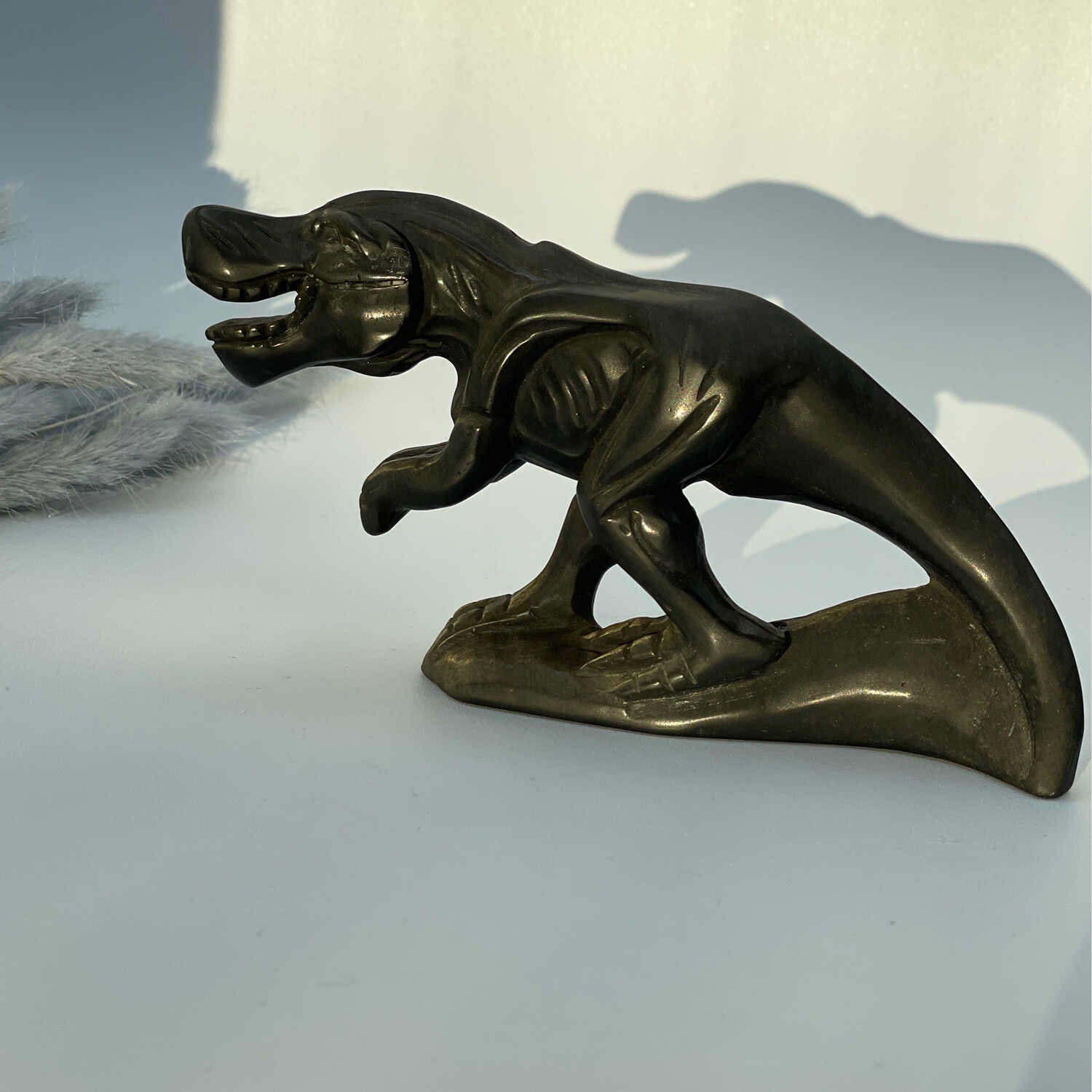 T Rex goldener Obsidian