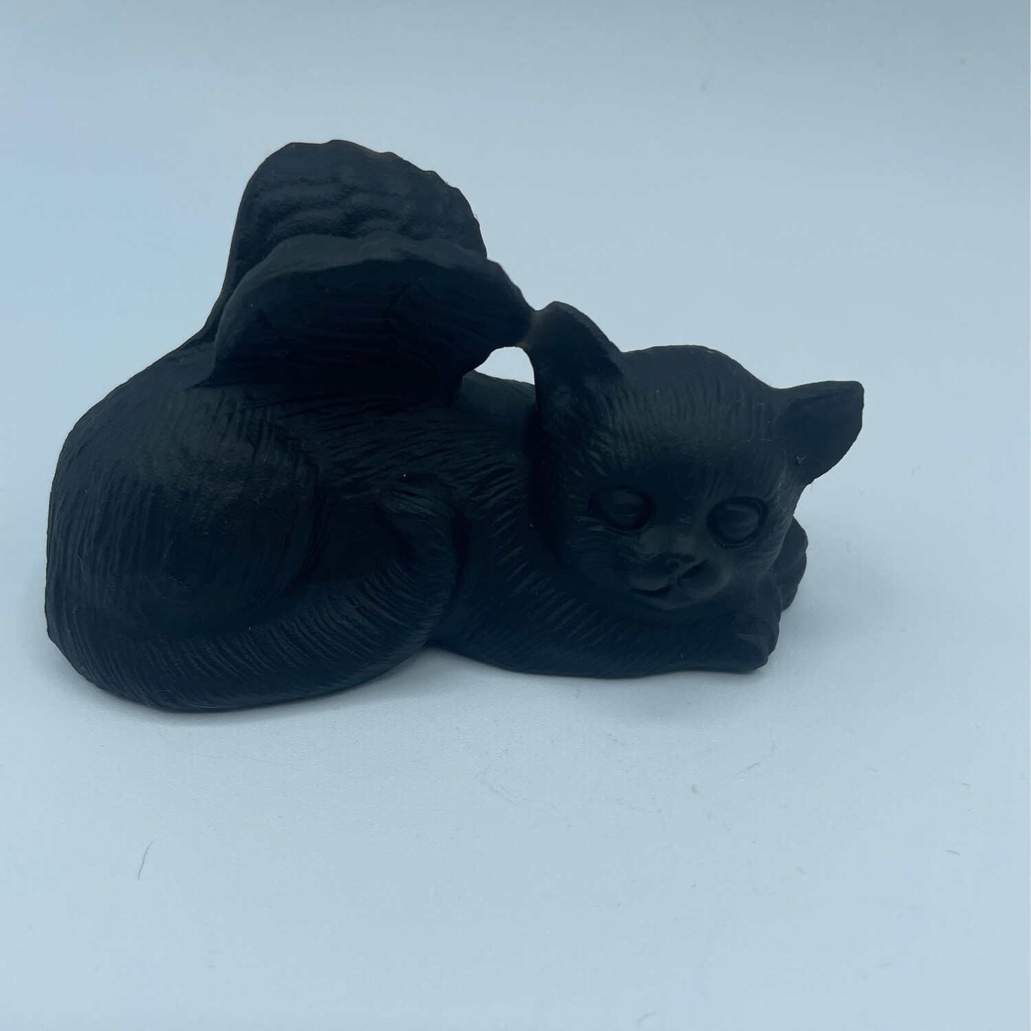 Katze mit Flügeln Obsidian