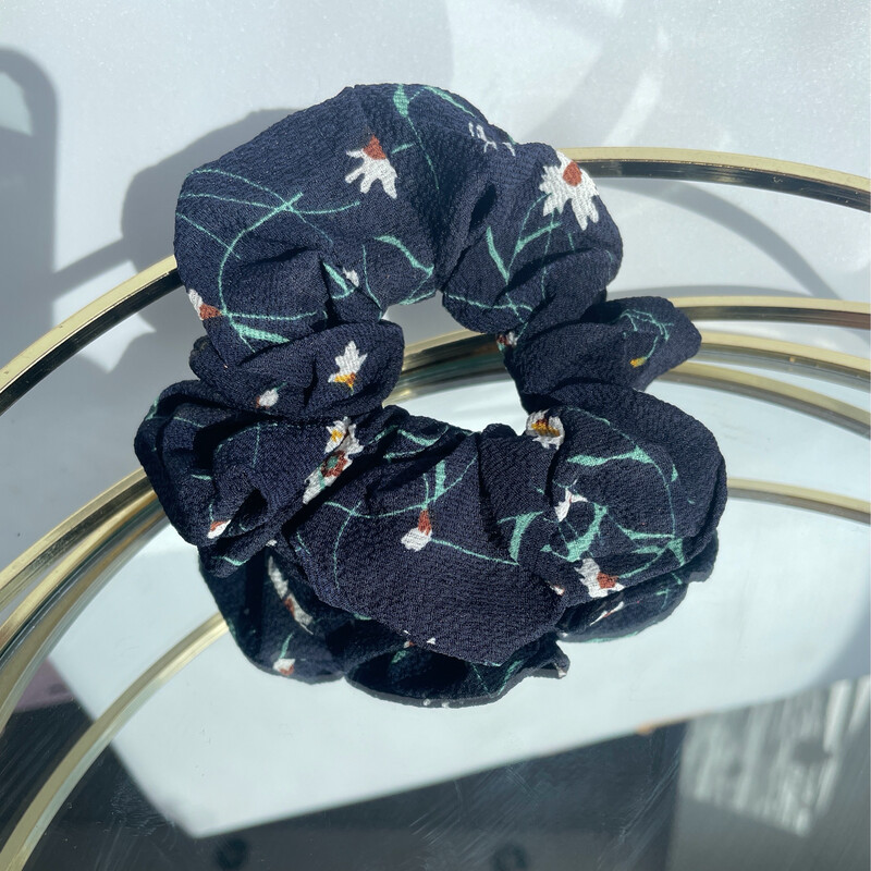 Scrunchie Gänseblümchen