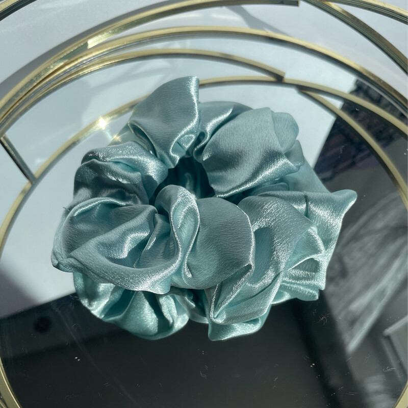 Scrunchie Satin hell blau
