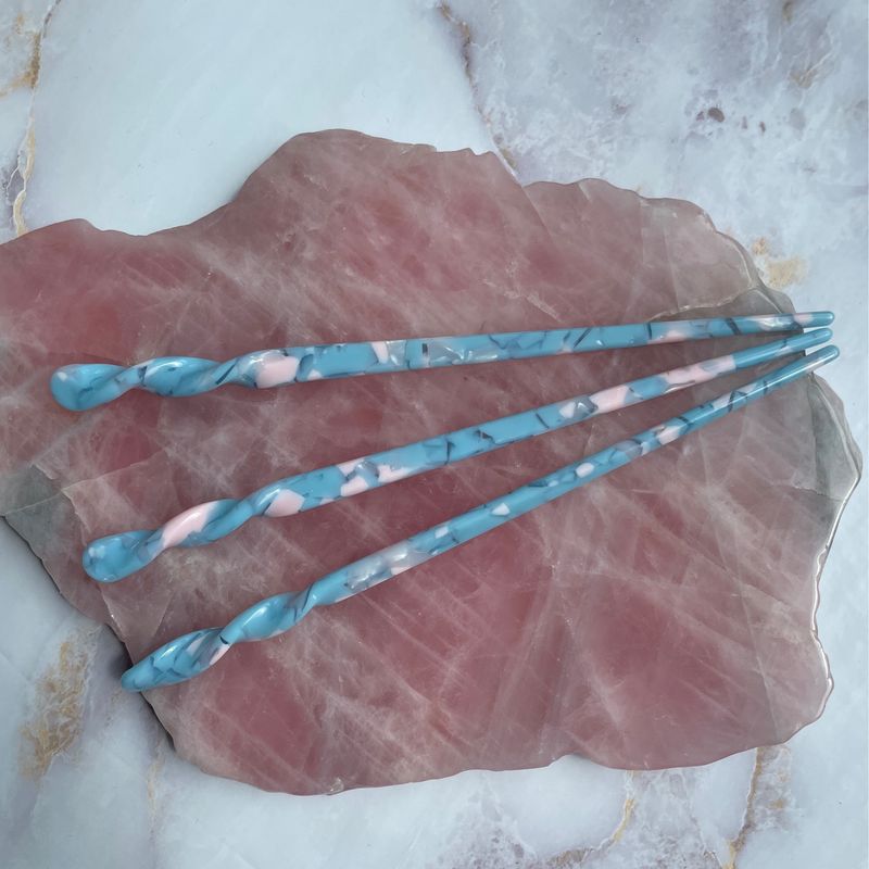 Haarnadel „Himmelblauer Opal“