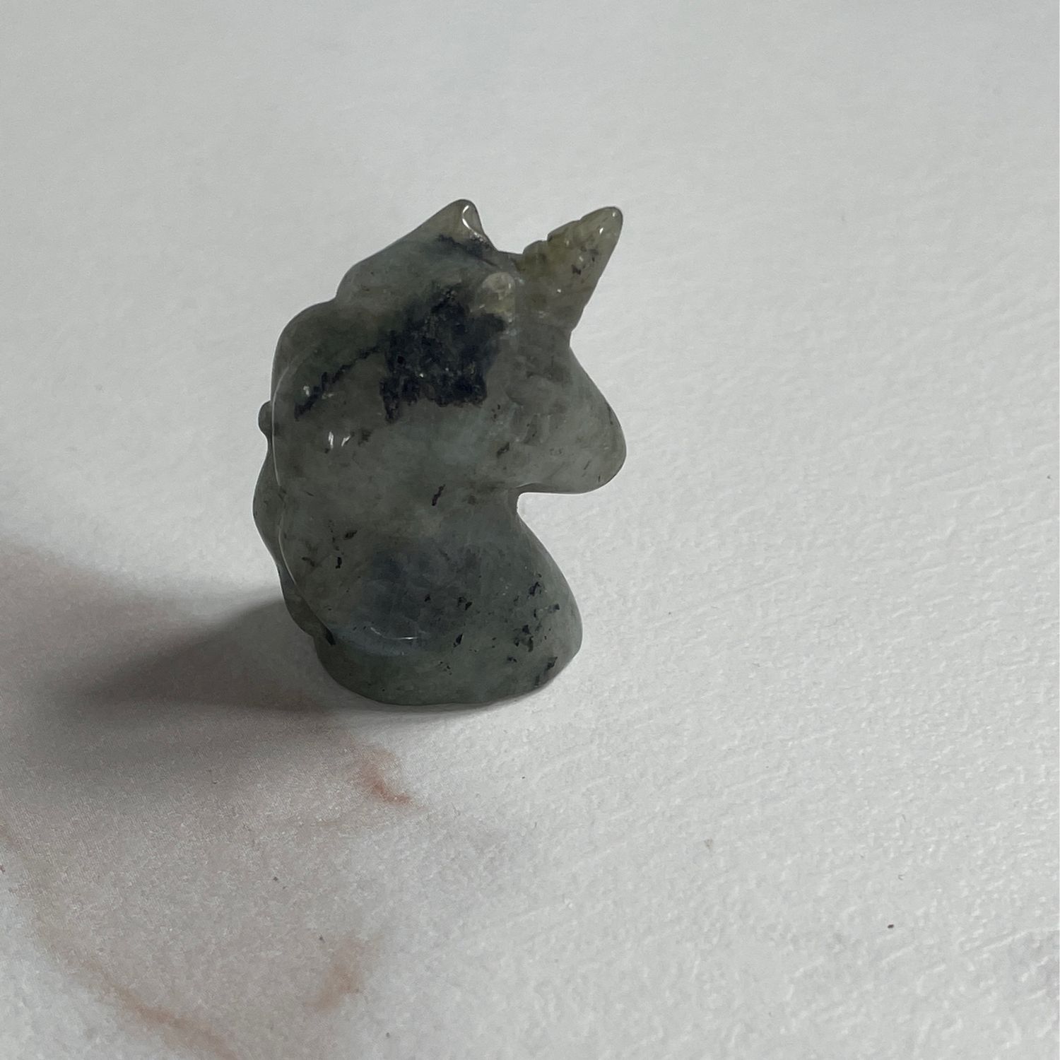 Einhorn, Labradorit