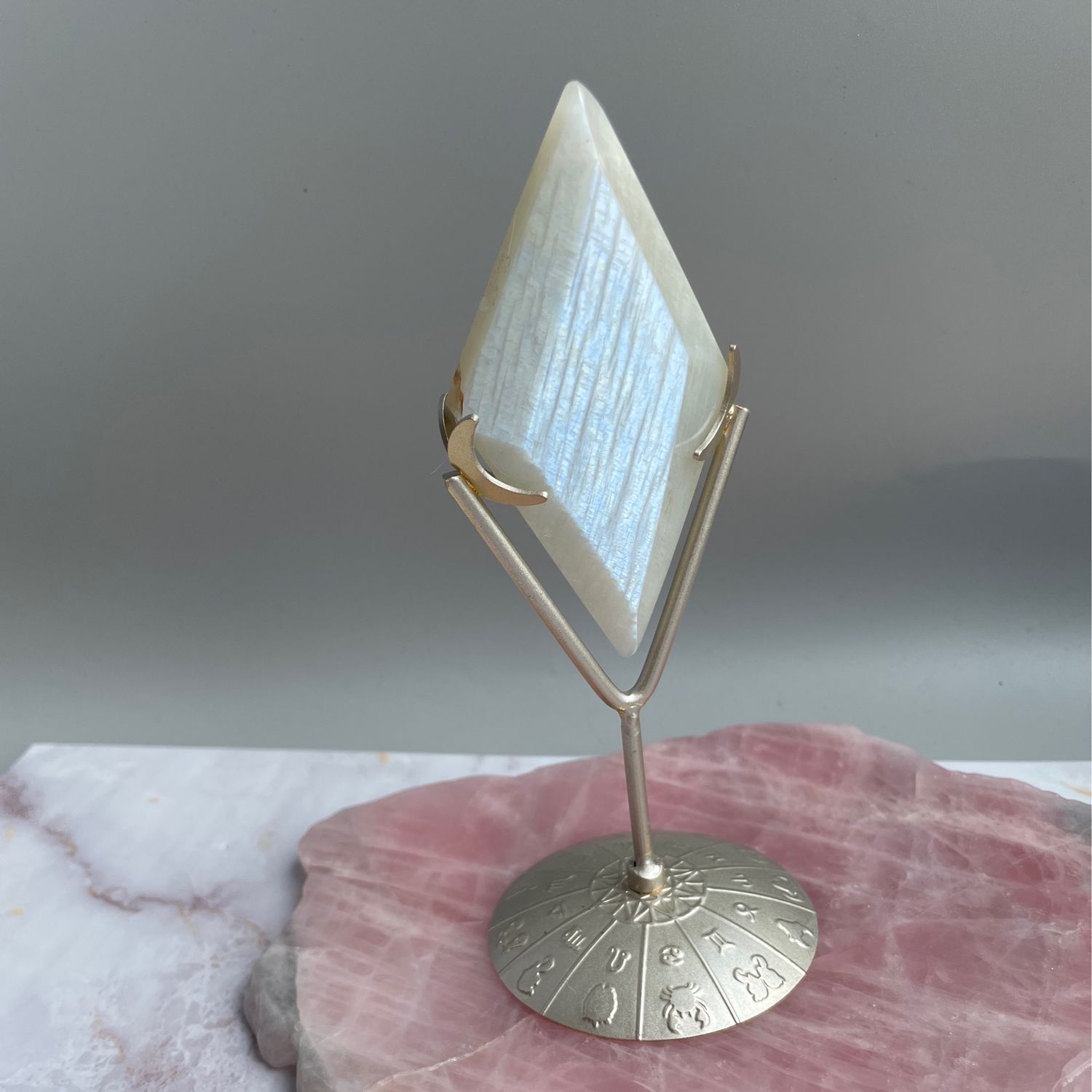 Mondstein x Diamant