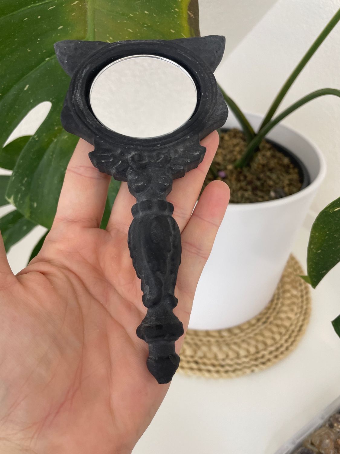 Spiegel Obsidian Katze
