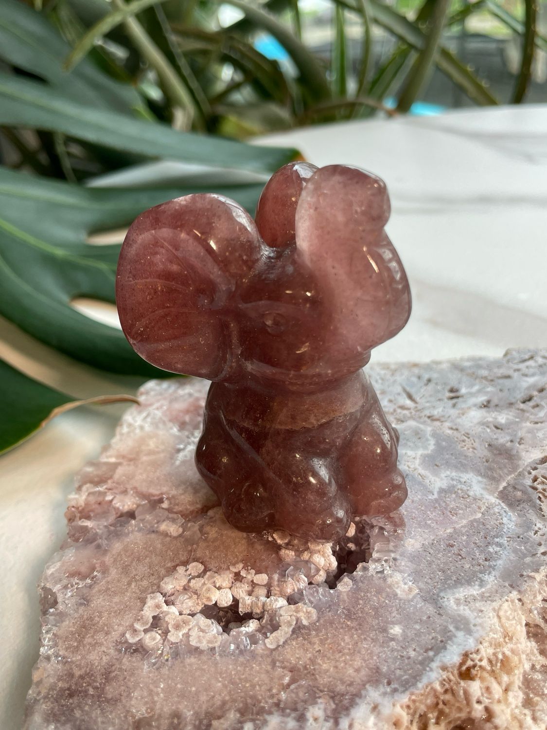 Elefant x Erdbeerquarz