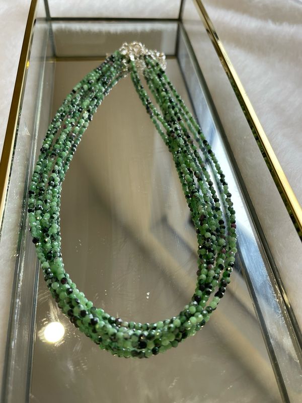 Rubin in Zoisit Kette S925