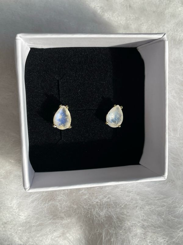 Mondstein Ohrstecker S925 vergoldet Mondstein Ohrstecker S925 vergoldet