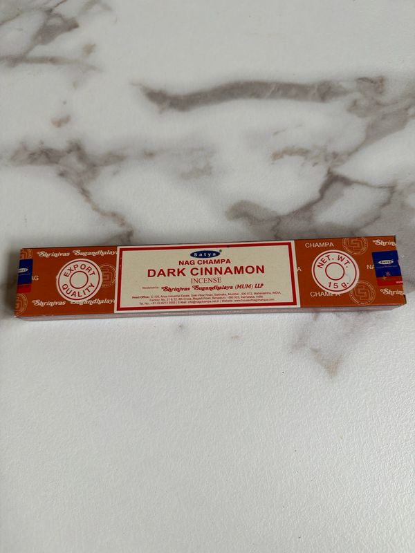 Räucherstäbchen Satya DARK CINNAMON