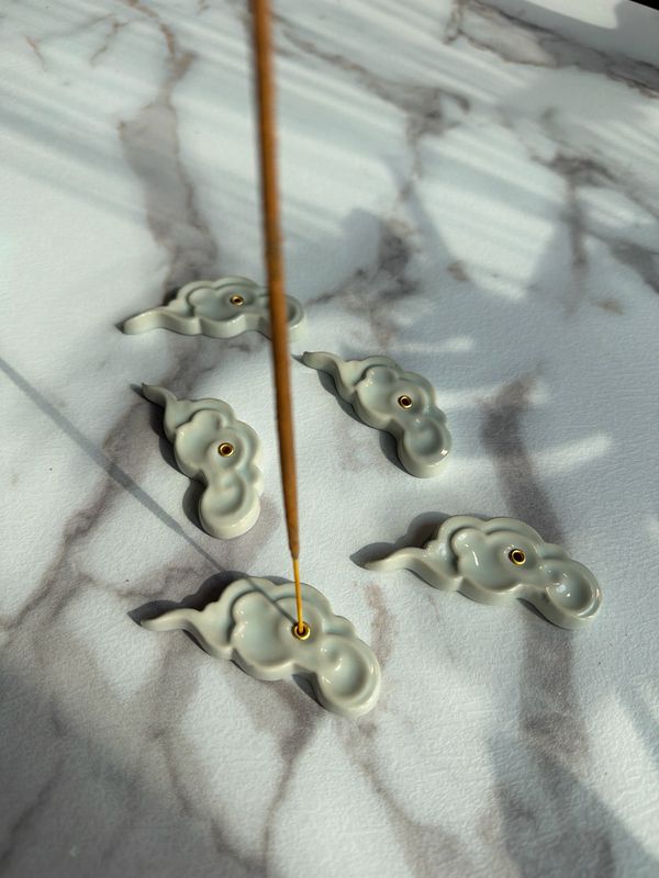 Räucherstäbchenhalter Wolke „hellblau“