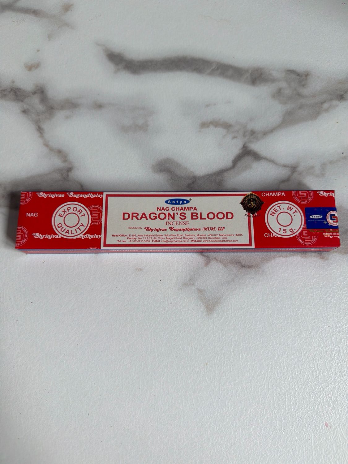 Räucherstäbchen Satya DRAGON BLOOD