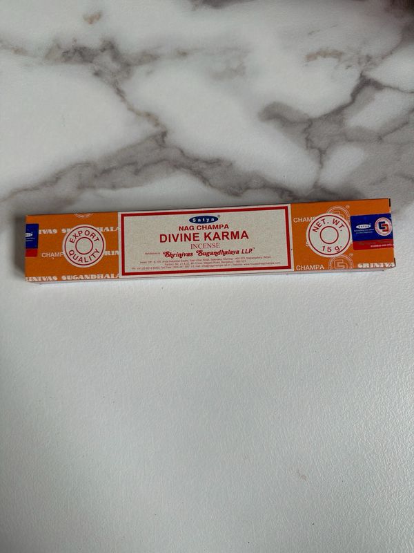 Räucherstäbchen Satya DIVINE KARMA