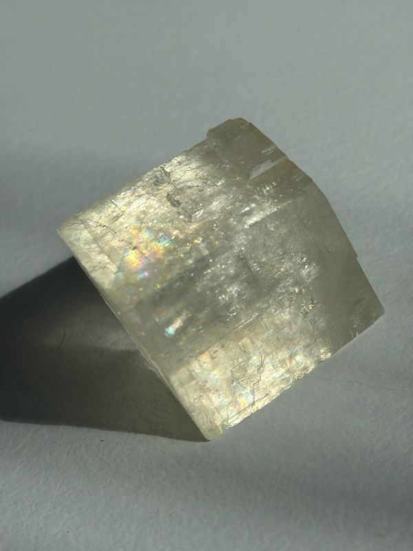 Optischer Calcit, gelb Optischer Calcit, gelb