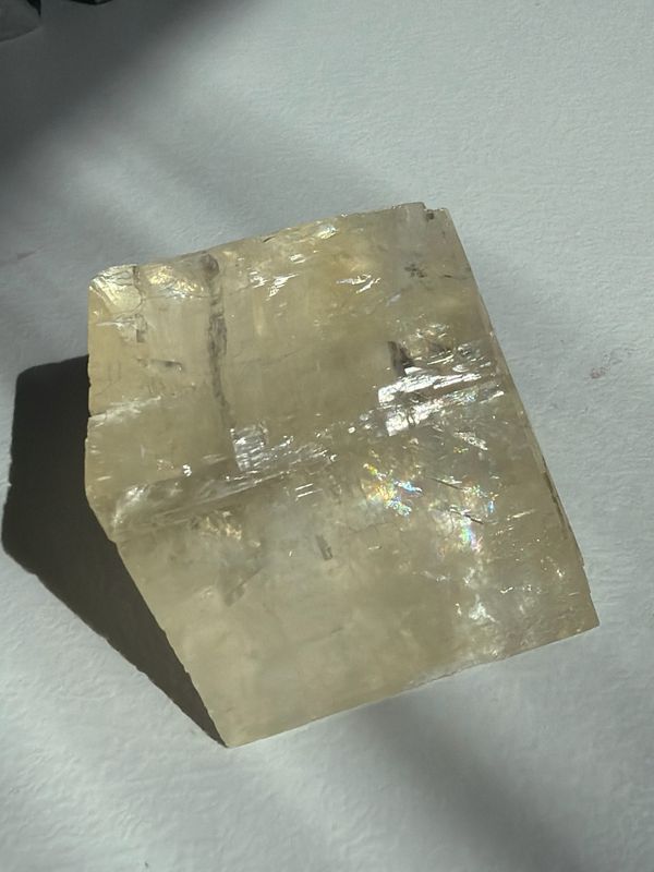 Optischer Calcit, gelb Optischer Calcit, gelb