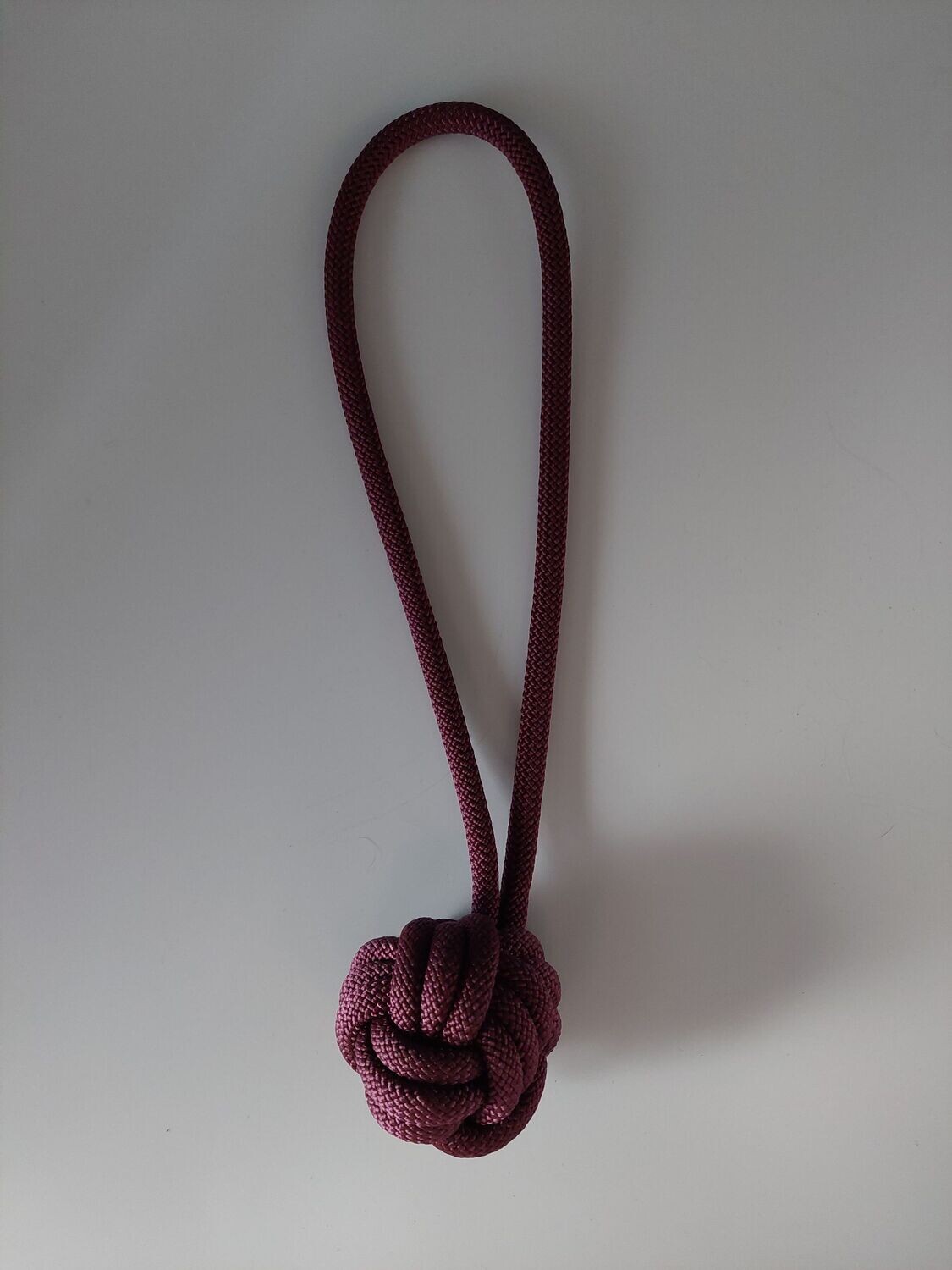 Hondenspeeltje balletje paracord aubergine