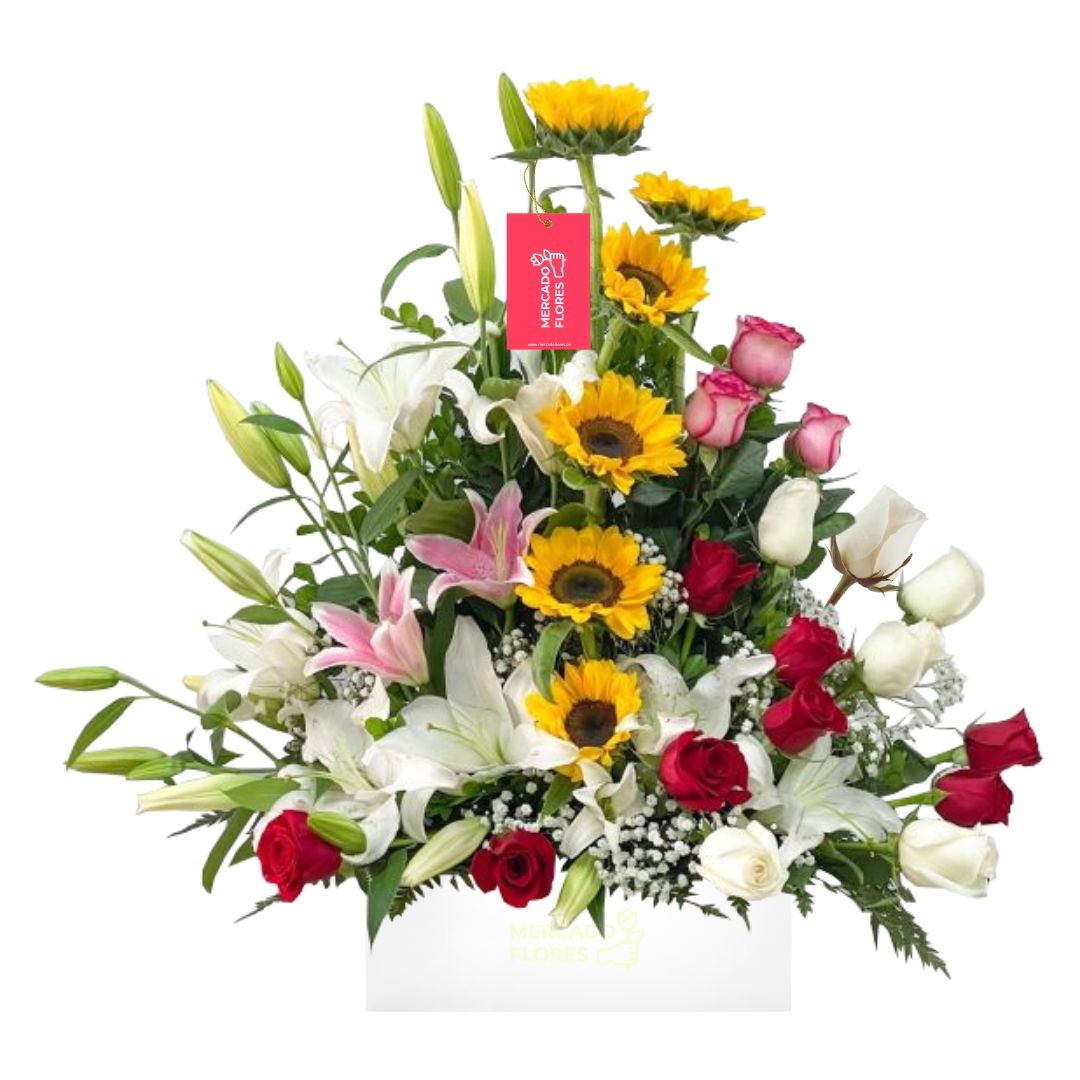 Arreglo para inauguración - Arreglo floral con rosas rojas, girasoles y verdes selectos.