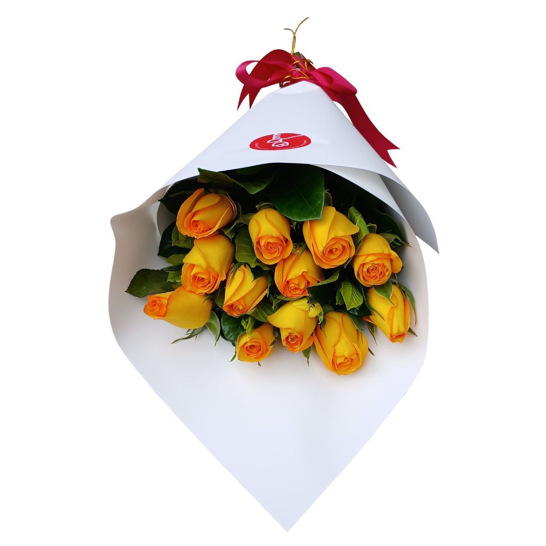 Ramo clásico de 12 rosas amarilla variedad Kerio