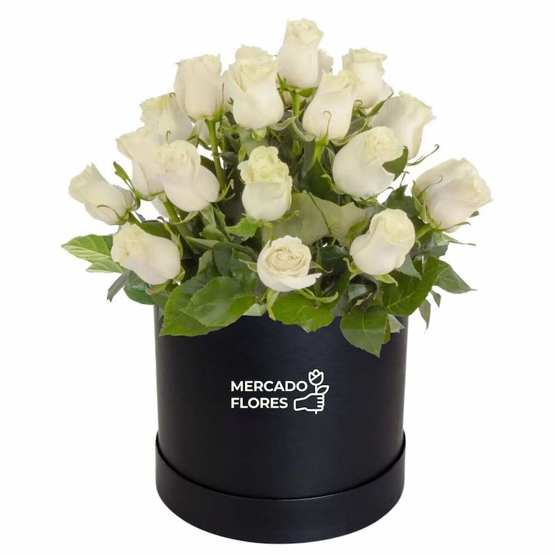 Sombrerera con rosas y verdes selectos