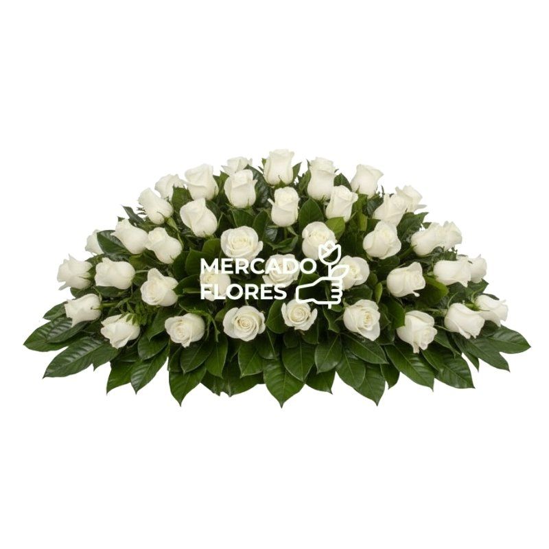 Manto Fúnebre 02 - Ovalado con 40 rosas blancas