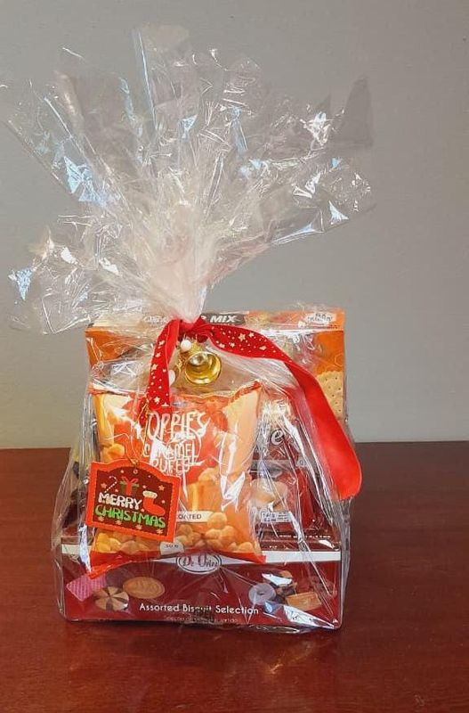 XMAS HAMPER ELF (SMALL)