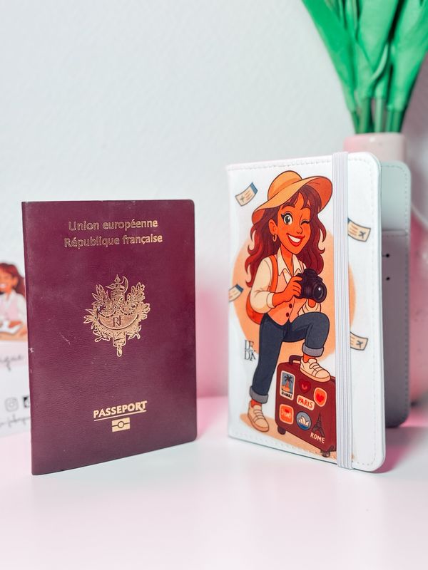 Couverture passeport personnalisée ✈️