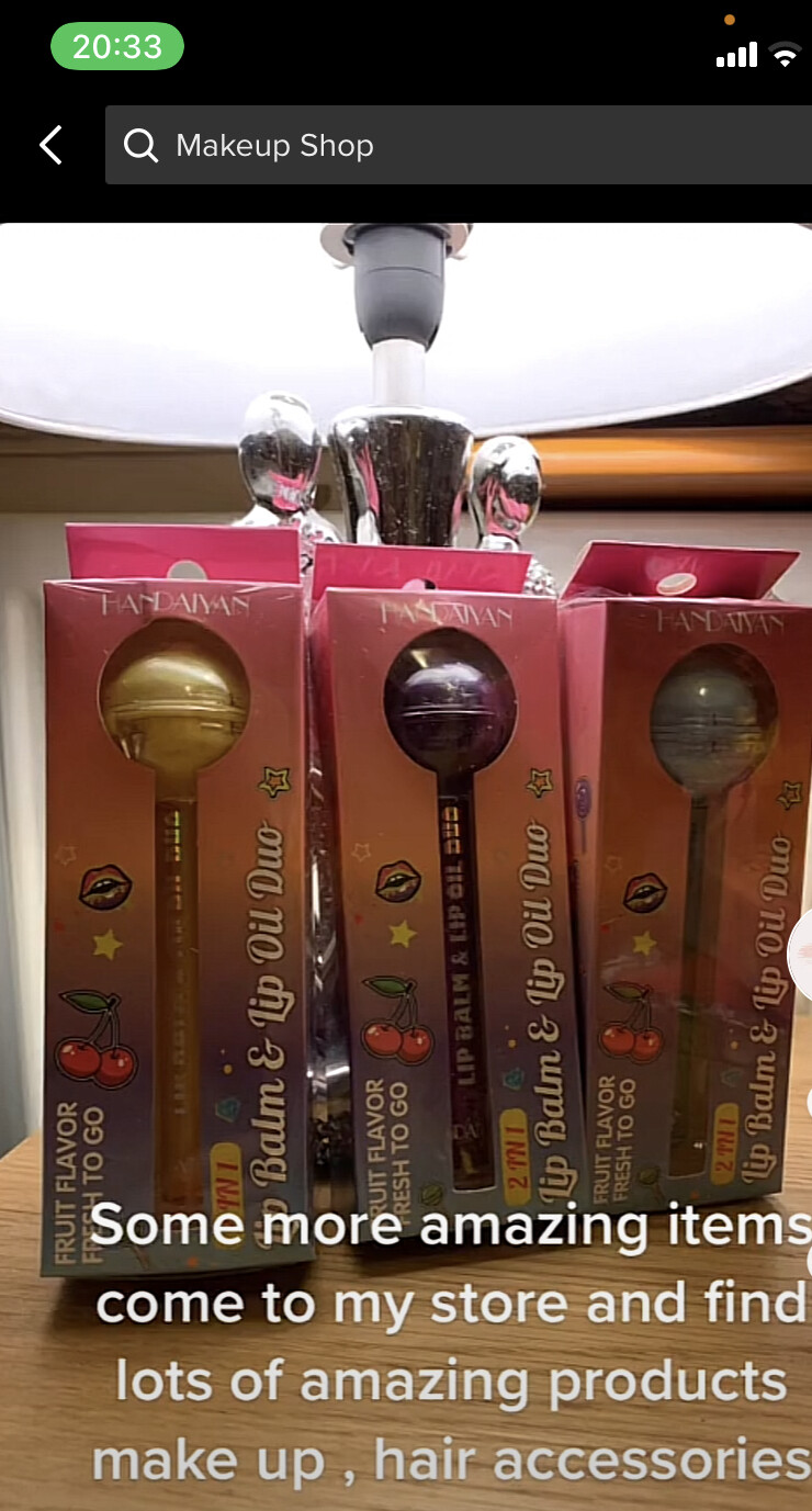 2 lolly pop duo lip barm in 4 colours pink, purple, blue , yellow