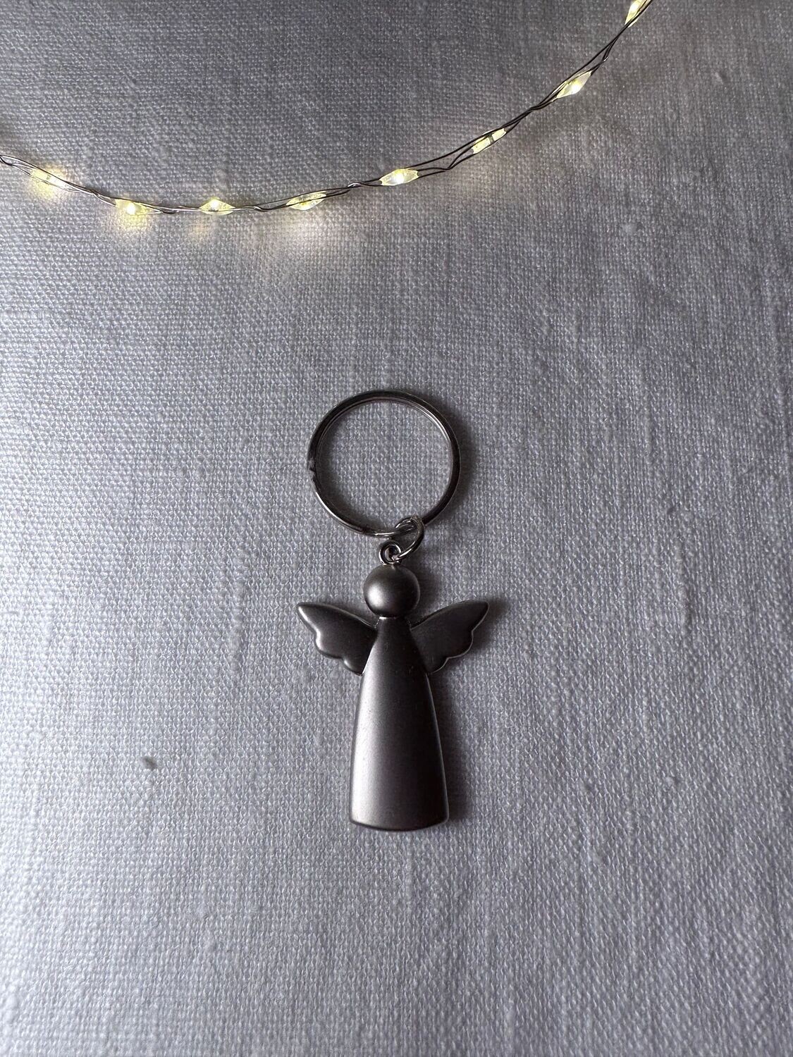 PORTE-CLES ANGE RADER ARGENTEE