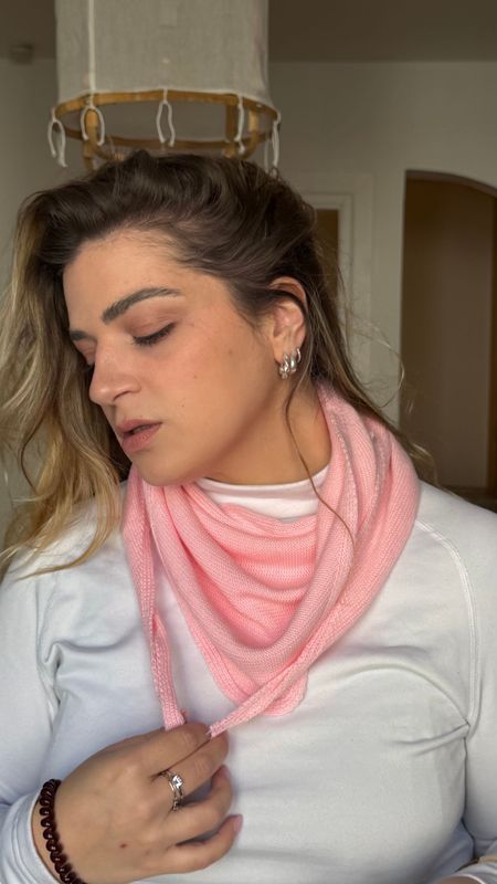 FOULARD TRIANGLE - ROSE PÂLE