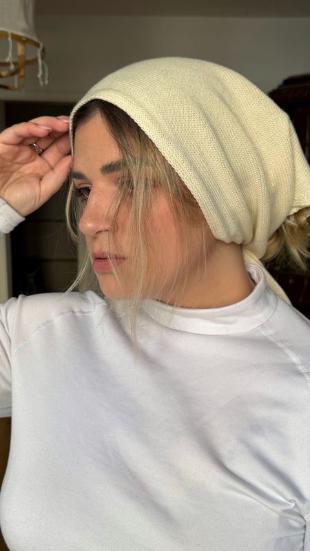 FOULARD TRIANGLE - CRÈME